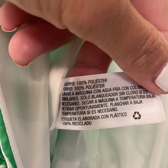 Lilly Pulitzer target jumpsuit - Picture 9 of 9